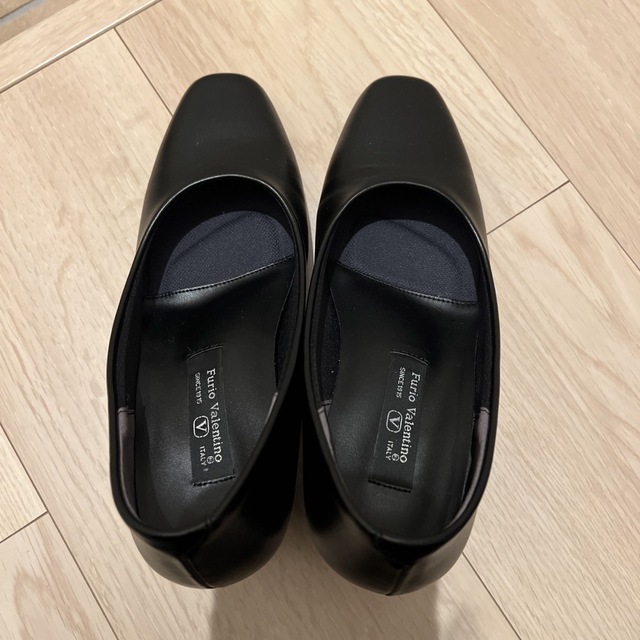 パンプス 黒 21.5 レディースの靴/シューズ(ハイヒール/パンプス)の商品写真
