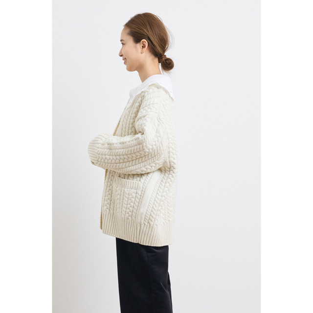 メーカー公式ショップ yori ヨリ ウールケーブルカーディガン36