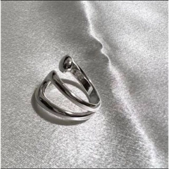 シルバーリング指輪セット韓国オルチャンフリーサイズシンプル2個セットの通販 by tommy0828's shop｜ラクマ