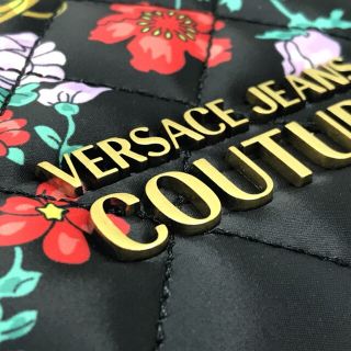 VERSACE - 【新品未使用】 VERSACE JEANS COUTURE 長財布 キルティング