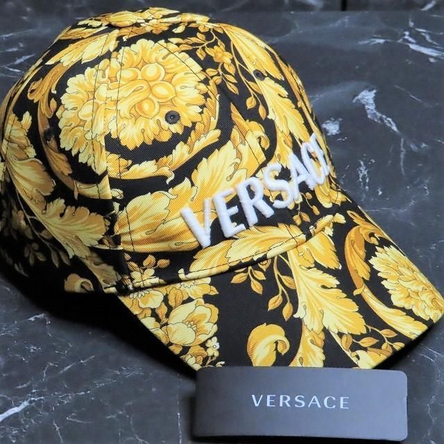 VERSACE(ヴェルサーチ)の新品VERSACEキャップ黒ハットヴェルサーチェ派手メンズGUCCIルイヴィトン メンズの帽子(キャップ)の商品写真