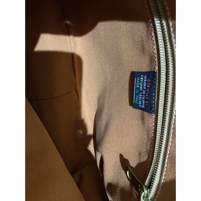 IL BISONTE(イルビゾンテ)の専用　インビゾンテ　クロスボディーバッグ レディースのバッグ(ショルダーバッグ)の商品写真