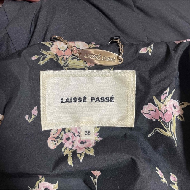 LAISSE PASSE(レッセパッセ)の⭐️Mayさん専用⭐️LAISSE PASSE 黒ダウンコート レディースのジャケット/アウター(ダウンコート)の商品写真