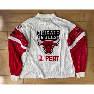 ミッチェルアンドネス(MITCHELL & NESS)のCHICAGO BULLS メッシュブルゾン(ブルゾン)