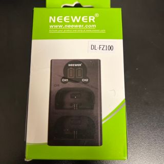 ソニー(SONY)のneewer DL-FZ100 sonyバッテリーチャージャー(バッテリー/充電器)