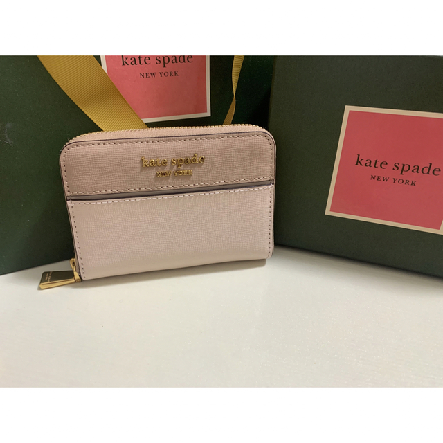 kate spade new york(ケイトスペードニューヨーク)のkate spadeお財布 レディースのファッション小物(財布)の商品写真