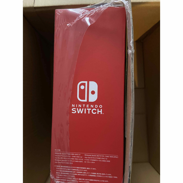 Nintendo Switch(ニンテンドースイッチ)の【新品未開封】Nintendo Switch 本体 有機ELモデル エンタメ/ホビーのゲームソフト/ゲーム機本体(家庭用ゲーム機本体)の商品写真