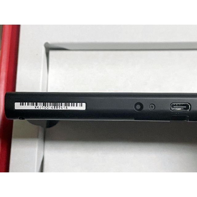 美品 新型 NINTENDO 任天堂 スイッチ Switch ブルーレッド エンタメ/ホビーのゲームソフト/ゲーム機本体(家庭用ゲーム機本体)の商品写真