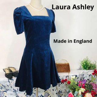 ローラアシュレイ(LAURA ASHLEY)のLaura Ashley　ブルーベルベット　ベロア膝丈ワンピース　パーティ飲み会(ひざ丈ワンピース)