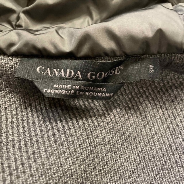 CANADA GOOSE(カナダグース)のカナダグース　ハイブリッド　ダウンジャケット　パーカー　ニット　S グレー メンズのジャケット/アウター(ダウンジャケット)の商品写真