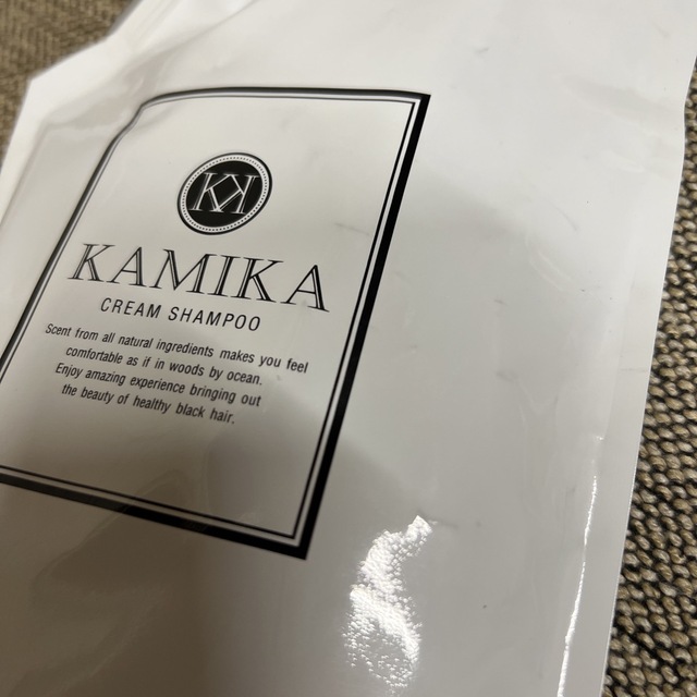 KAMIKA カミカ　オールインワンシャンプー　詰め替え用600g