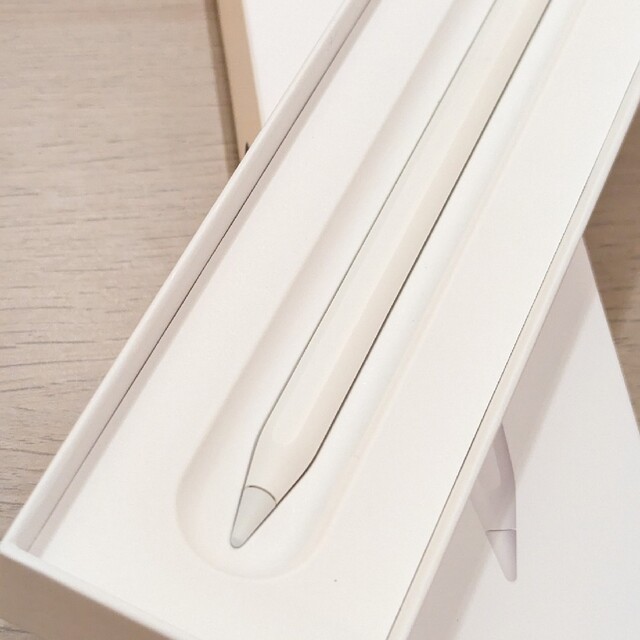 Apple(アップル)の美品　Apple Pencil　第2世代 スマホ/家電/カメラのPC/タブレット(タブレット)の商品写真