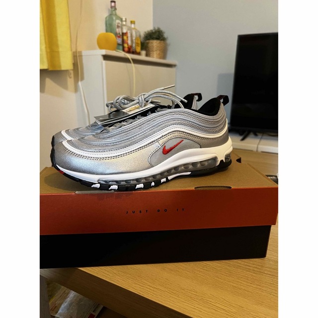 NIKE(ナイキ)のNIKE AIR MAX97 OG silver vallet 26.5cm メンズの靴/シューズ(スニーカー)の商品写真