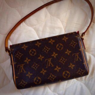 LOUIS VUITTON - ビトン❤️モノグラムミニバッグの通販 by 2点以上 ...