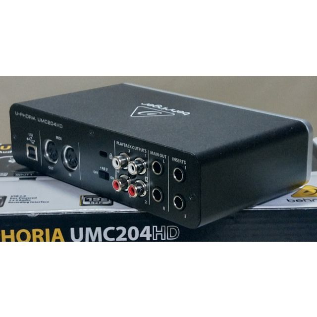 behringer U-PHORIA UMC204HD 4