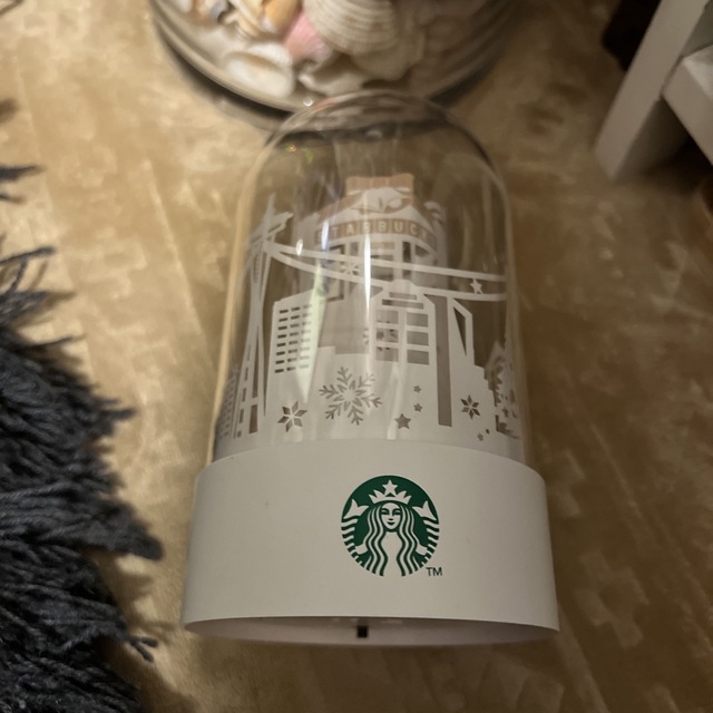 Starbucks Coffee(スターバックスコーヒー)のスターバックス シーズナルコレクション ホリデー ドーム型LEDライト インテリア/住まい/日用品のインテリア小物(置物)の商品写真