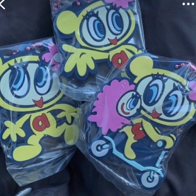 エンジェルブルー キーホルダー ラバーマスコット | フリマアプリ ラクマ