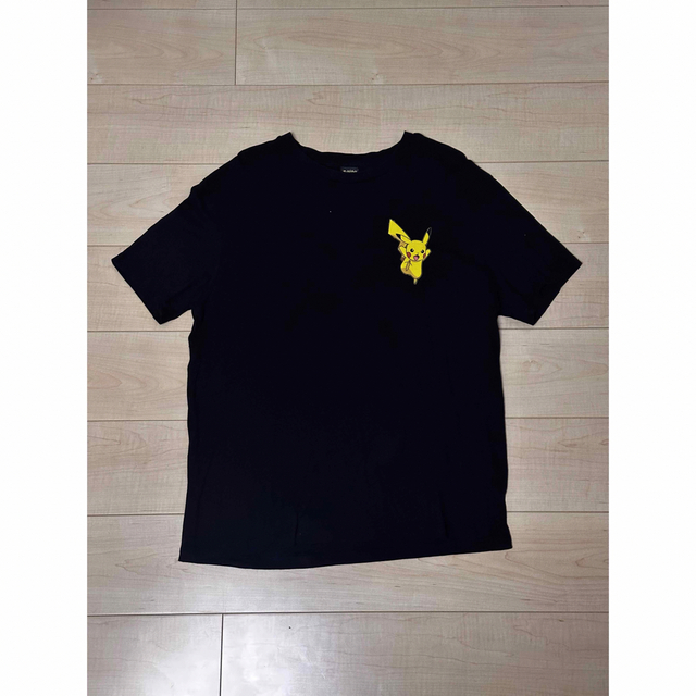 pockemon company ポケモン　　tシャツ