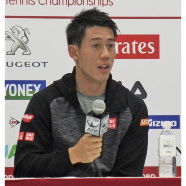 UNIQLO(ユニクロ)のユニクロ　ドライストレッチフルジップスエットパーカー錦織圭選手着用型番Ｌサイズ メンズのトップス(スウェット)の商品写真