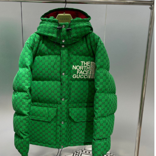 グッチ ダウンコート(レディース)の通販 13点 | Gucciのレディースを