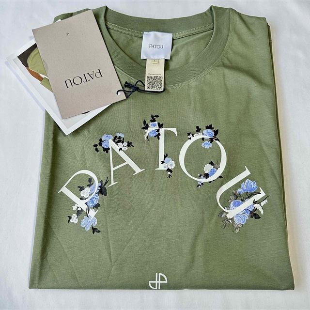 新品未着用 L PATOU オーガニックコットン フローラル パトゥロゴTシャツ