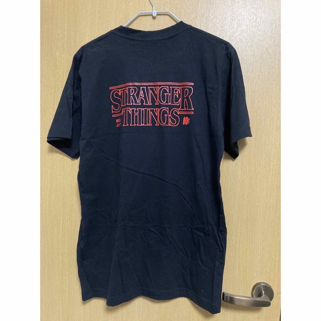 Stranger Things Tシャツ メンズのトップス(Tシャツ/カットソー(半袖/袖なし))の商品写真