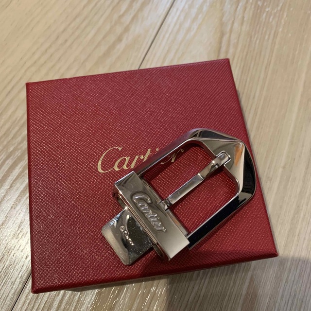 クーポン期間値下げ!Cartier ベルト アルディロンロゴループCエンブレム | フリマアプリ ラクマ