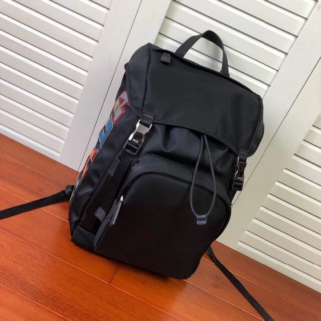 PRADA プラダ リュック バックパック ビッグロゴ 巾着 大容量 | www