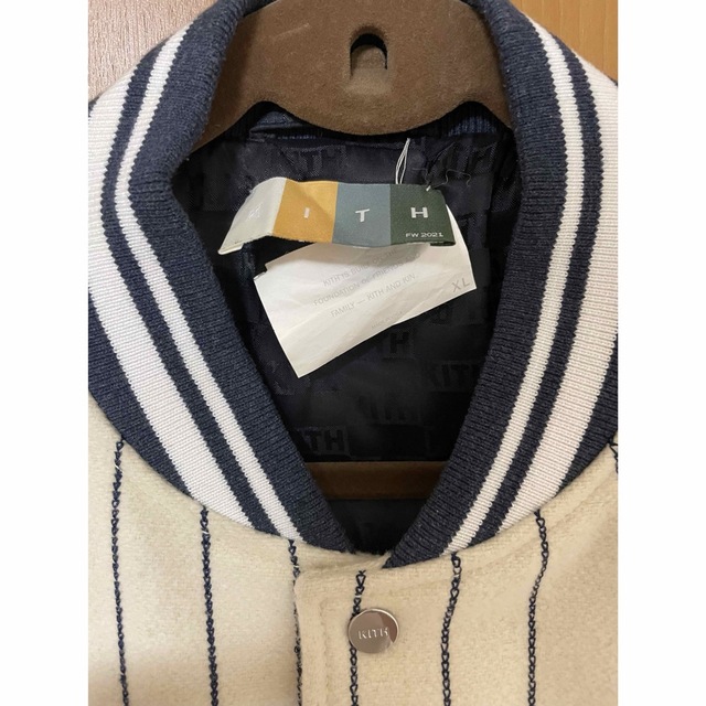 KITH(キス)のKITH Yankees Wool Bomber Jacket XLサイズ メンズのジャケット/アウター(スタジャン)の商品写真