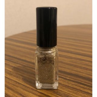 ネイルホリック(NAIL HOLIC)のネイルホリック　アートGD 083(マニキュア)