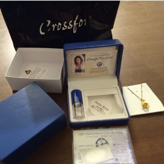 再値下げクロスフォーダンシングストーンネックレス美品