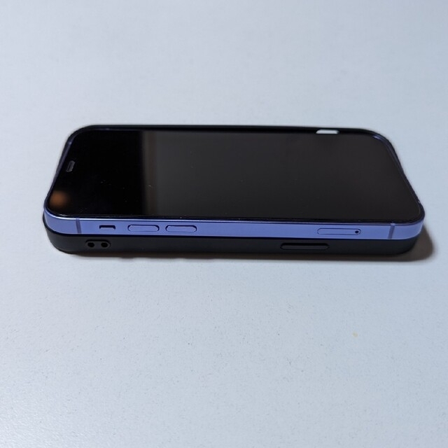Apple(アップル)のiPhone12　64GB パープル　本体　美品 スマホ/家電/カメラのスマートフォン/携帯電話(スマートフォン本体)の商品写真