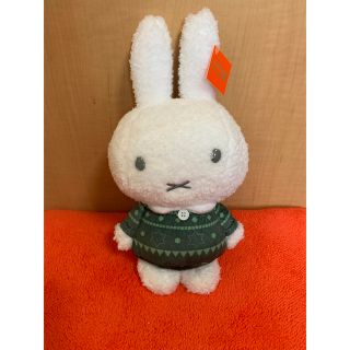 ミッフィー(miffy)のミッフィー SLサイズぬいぐるみ 2021 winter【グリーン】(ぬいぐるみ)