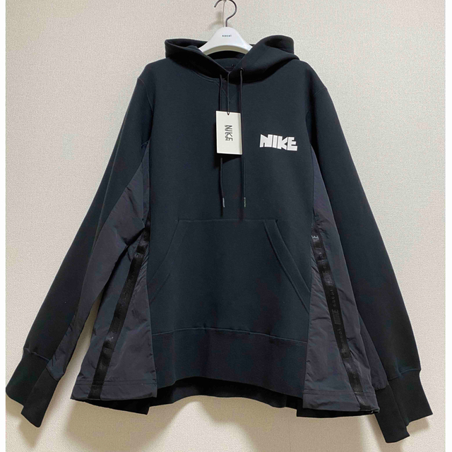 『sacai サカイNike 』【レア!XL ♪新品 未使用 紙タグ付】パーカー