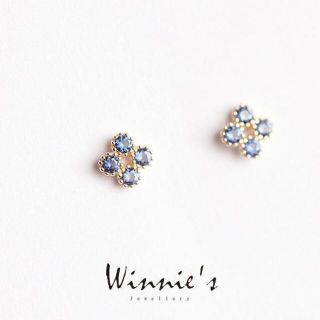 【匿名配送】14K　サファイアジルコン　ゴールドピアス(ピアス)