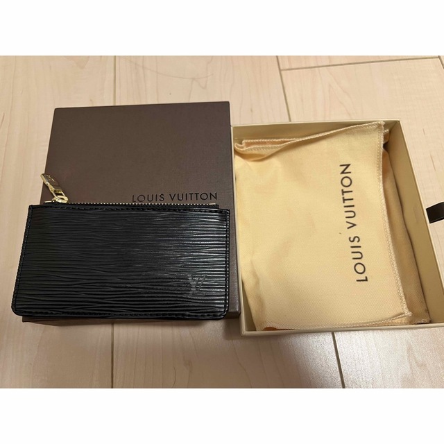 LOUIS VUITTON(ルイヴィトン)のルイヴィトン　ポシェットクレ　エピ メンズのファッション小物(コインケース/小銭入れ)の商品写真