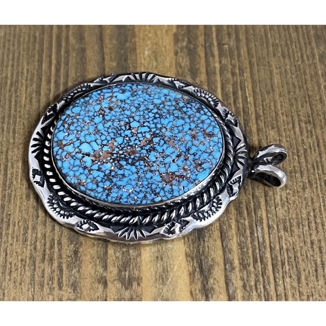 存在感抜群 ターコイズペンダント インディアンジュエリー navajo