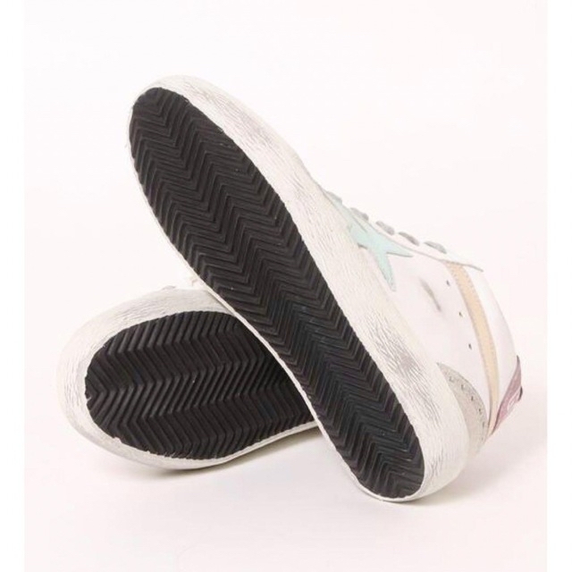 DEUXIEME CLASSE(ドゥーズィエムクラス)の新品☻希少春夏コレクション完売✯ゴールデングースL♡VEメッセージスニーカー38 レディースの靴/シューズ(スニーカー)の商品写真