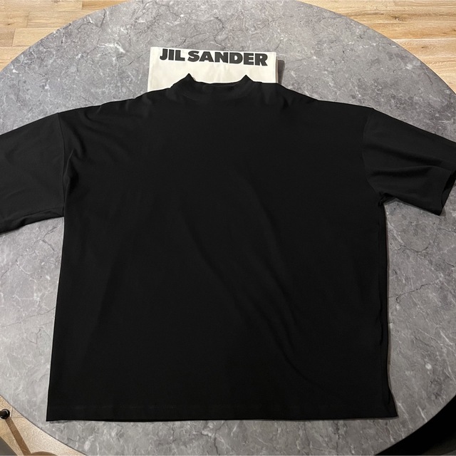 Jil Sander(ジルサンダー)の正規品 ジルサンダー モックネック シャツ ブラック S メンズのトップス(Tシャツ/カットソー(半袖/袖なし))の商品写真