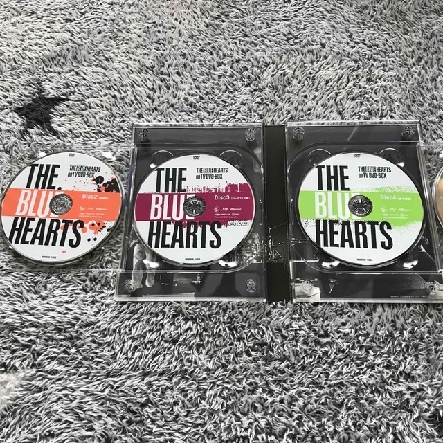 THE BLUE HEARTS on TV  DVDBOX エンタメ/ホビーのDVD/ブルーレイ(ミュージック)の商品写真