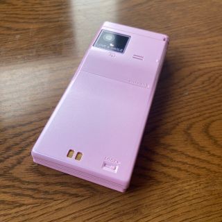 富士通 - docomo F-06D Girls' ハッピーピンク ニコラコラボの通販 by