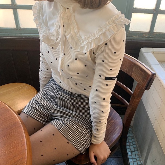 épine - Epine label Heart high neck whiteの通販 by Ci 休み中