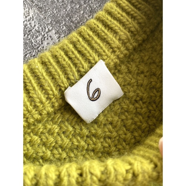 6 (ROKU)(ロク)のROKU beauty&youth LIGHT CABLE KNIT ライム レディースのトップス(ニット/セーター)の商品写真