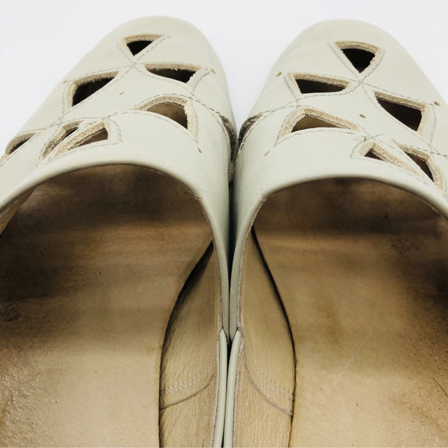 卑弥呼(ヒミコ)の卑弥呼のベージュのパンプスです。 レディースの靴/シューズ(ハイヒール/パンプス)の商品写真