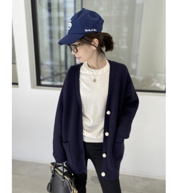 新品未使用　Pearl botton Vneck Cardigan