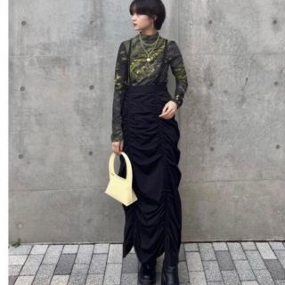 VERTICAL GATHER SUSPENDER SKIRT 新品タグ付き完売