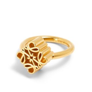 ロエベ リング(指輪)の通販 20点 | LOEWEのレディースを買うならラクマ