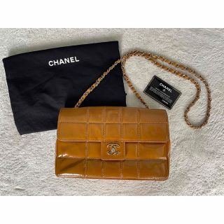 シャネル エナメルバッグの通販 100点以上 | CHANELを買うならラクマ