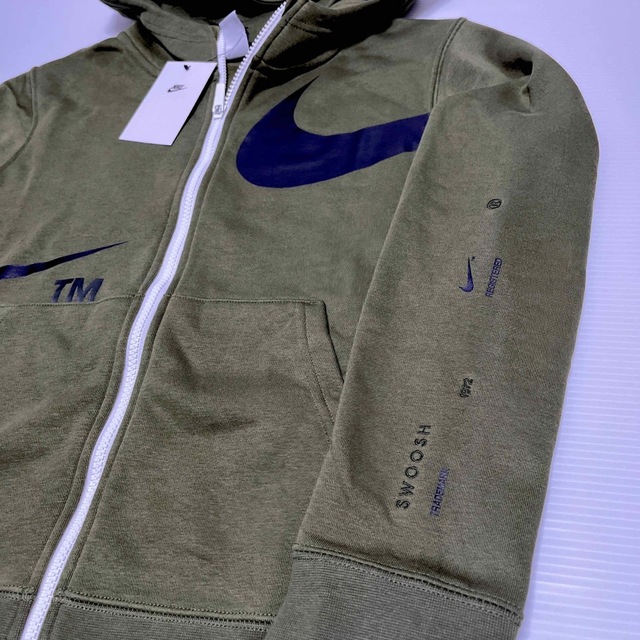 NIKE　ナイキ　ジュニア　パーカー　ビッグロゴ　青　140　裏起毛