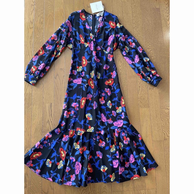 DIANE von FURSTENBERG   《新品・未使用》ハワイで購入DIANE von